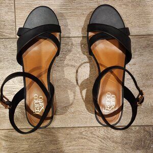 Dressy/casual wedge sandals- black